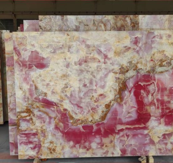 onyx pink slab 1 555x525